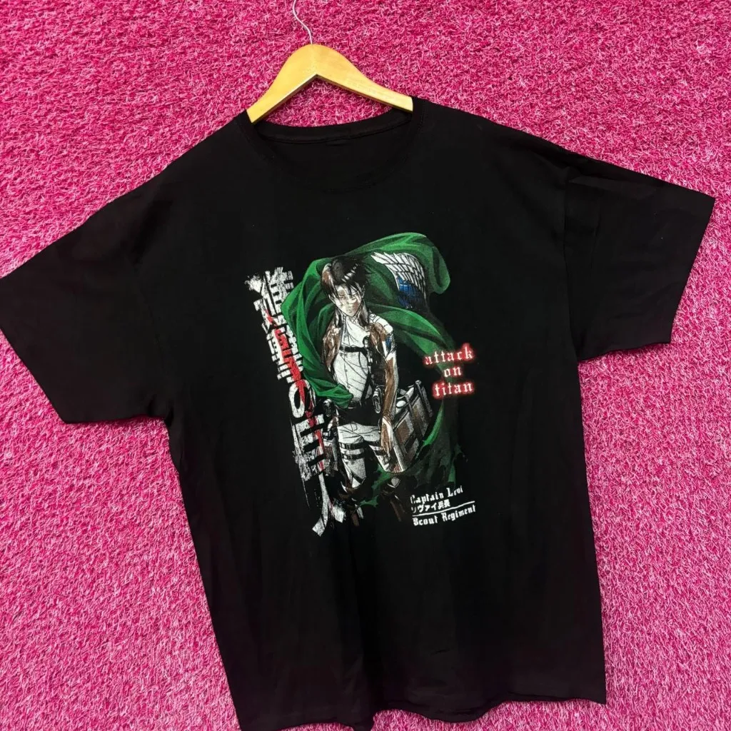 Attack on Titan Anime Tshirt size X - Image 3