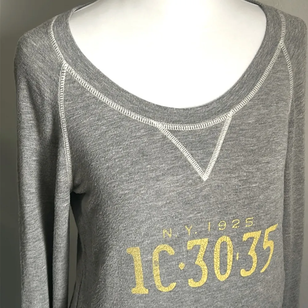 Theory Women’s Graphic Soft Thermal Stretch Boatneck Long Sleeve Shirt - Image 8