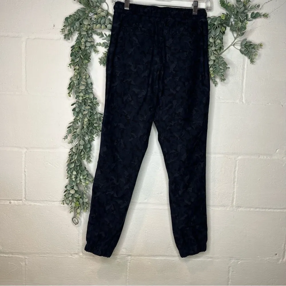 | farallon black & blue camo pattern athletic joggers - Image 8