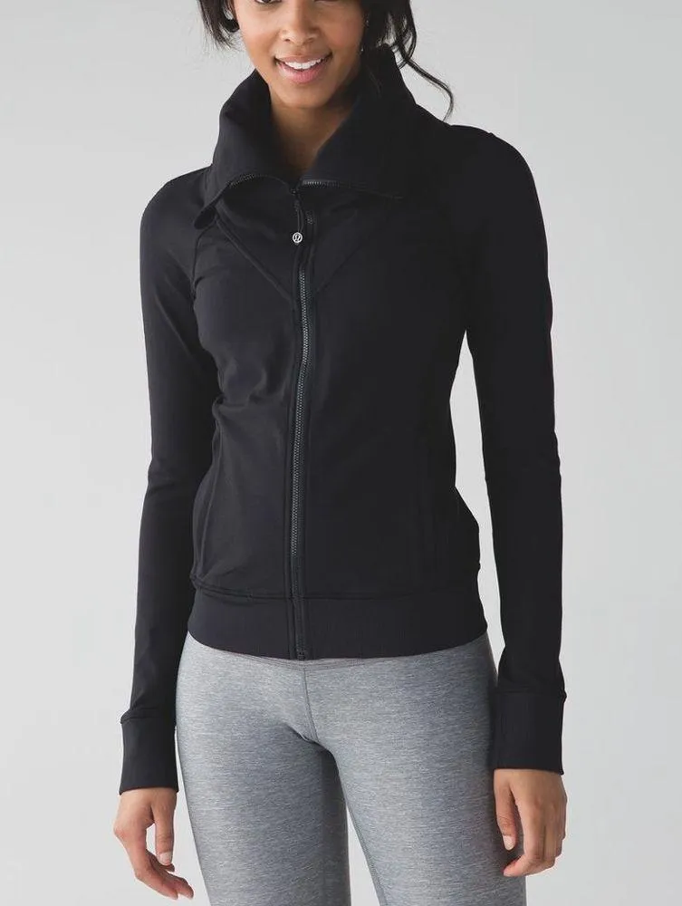 Lululemon  Be Present Jacket - Image 4