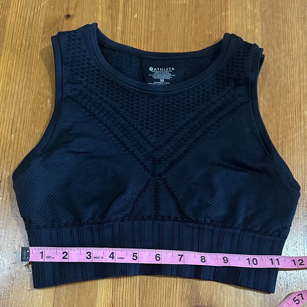 Athleta Midnight Blue Textured Crop Top - Image 4