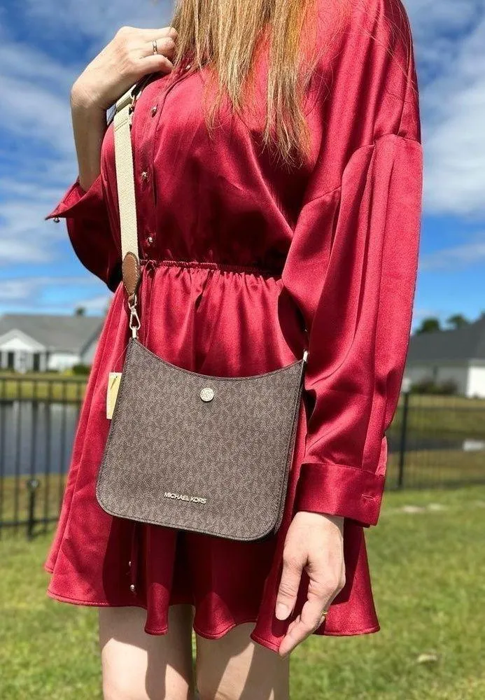 Michael kors Briley Small Logo Messenger Bag - Image 7