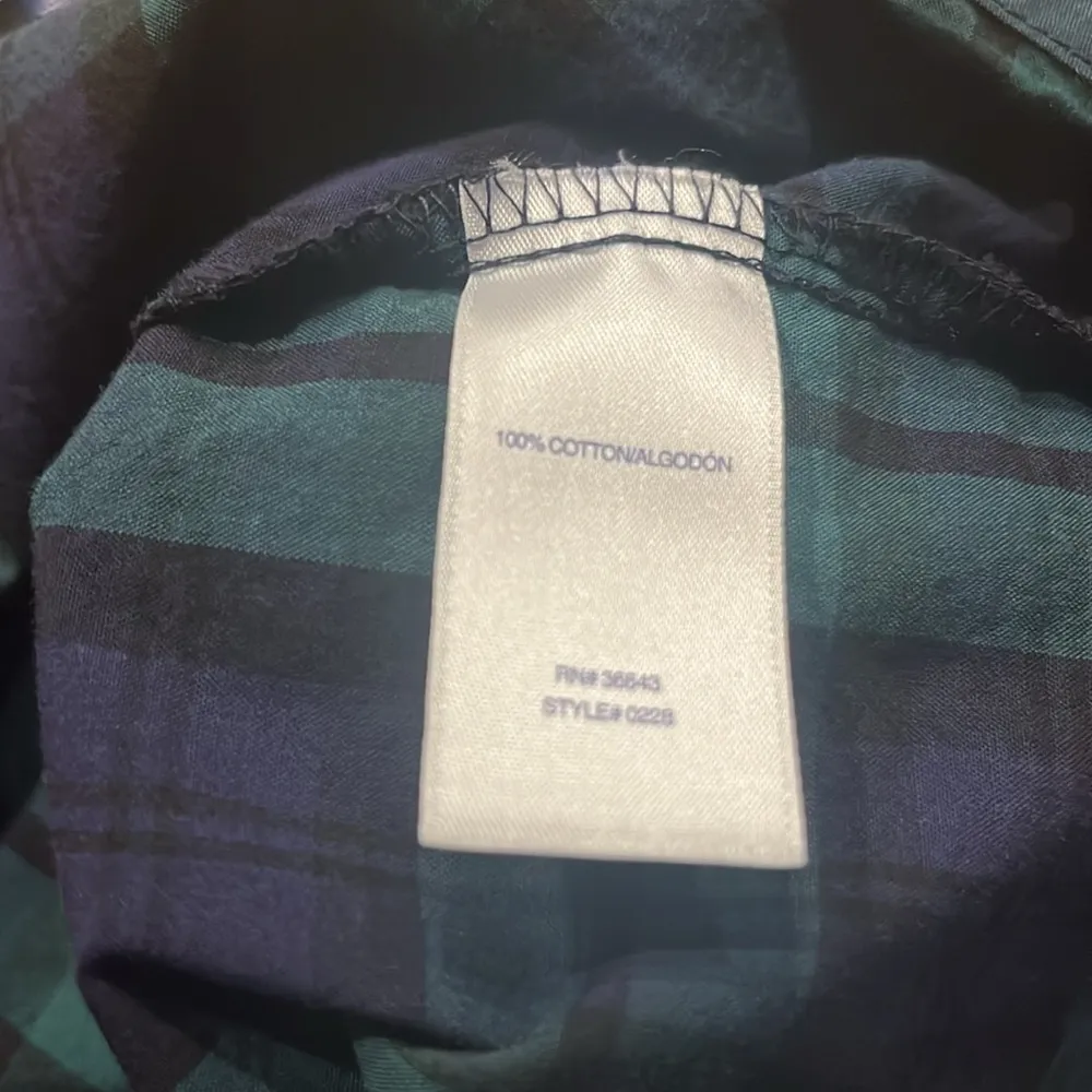 Izod women’s plaid 3/4 bell sleeve blouse size small. - Image 7