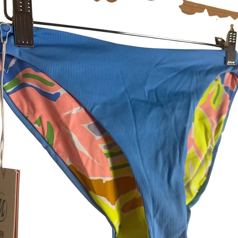Maaji Pool Blue Reversible Sublimity Classic Bikini Swimsuit Bottoms Size Medium - Image 5