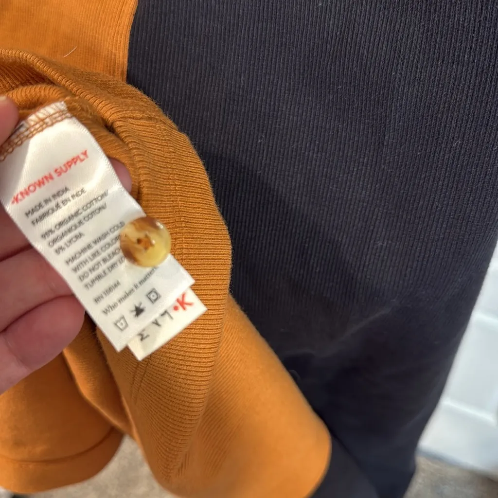 Vada Winter Button Up Basic Dress MIDI Long Sleeve in black/cashew large NWT Black - Image 9