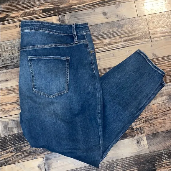 New Ava & Vic high rise skinny jeans size 24W - Image 2