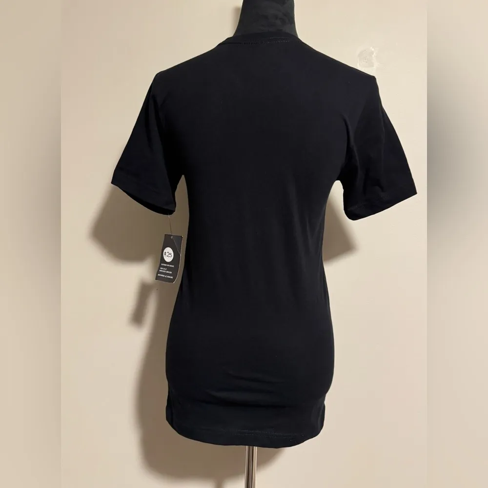 NWT GEEK LÔRD Black and White Sailor Moon Moon Maiden Graphic Tee size XS - Image 4