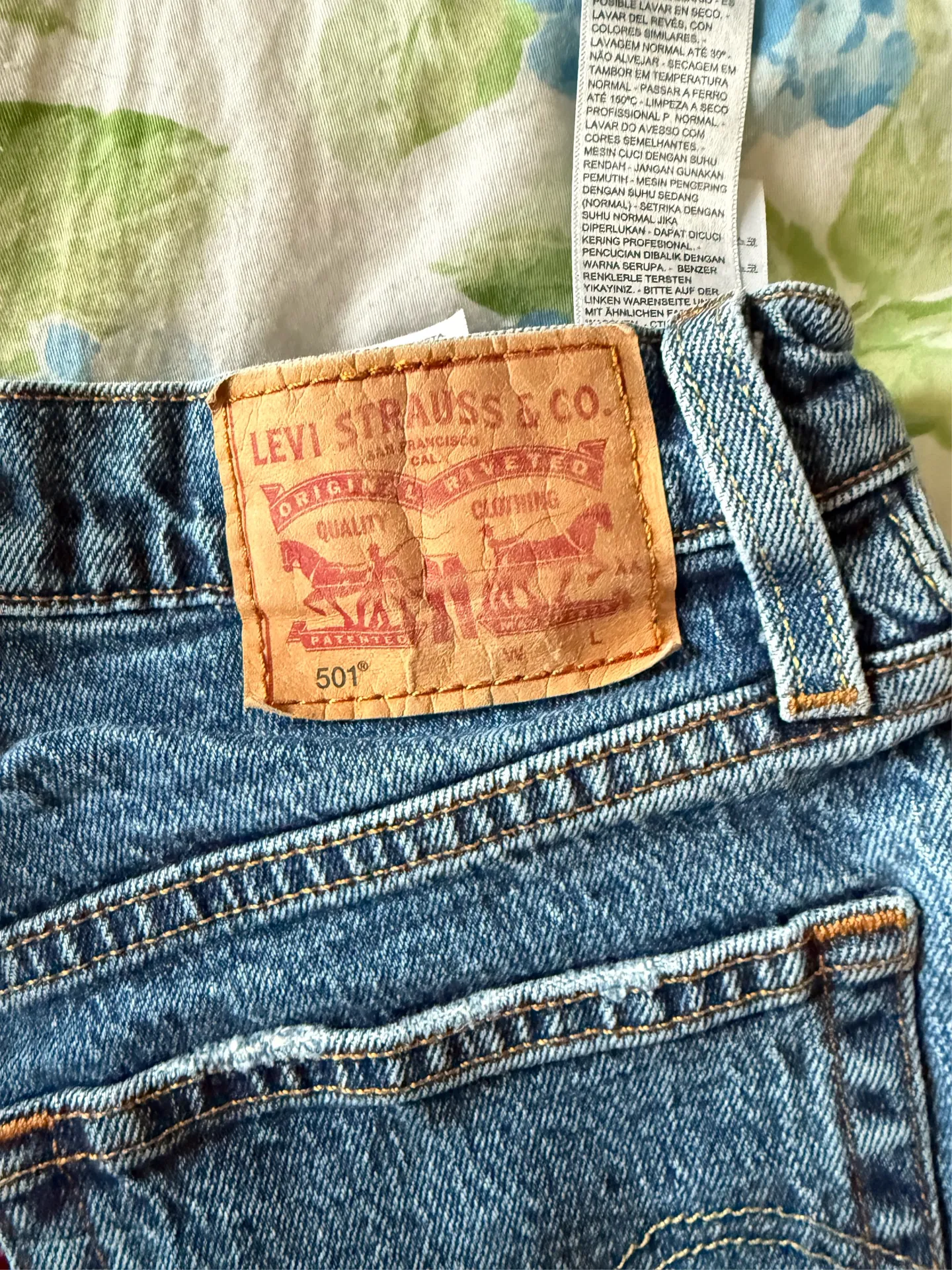 Levi’s 501 Shorts Denim - Image 3