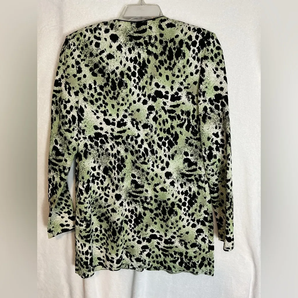 St. John Green and Black Patterned Blazer A0427 - Image 4