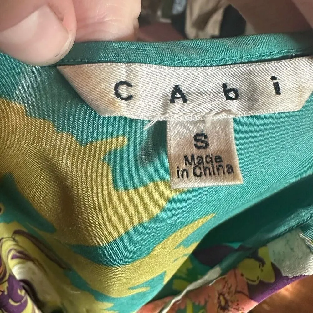 CAbi multicolored artsy S split neck lightweight tunic - Image 4