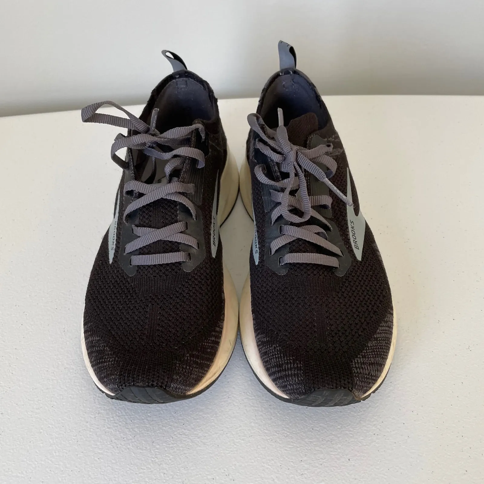Brooks Levitate 5 Women's Running Shoes Black Size 8.5 Athletic Sneakers - Image 6