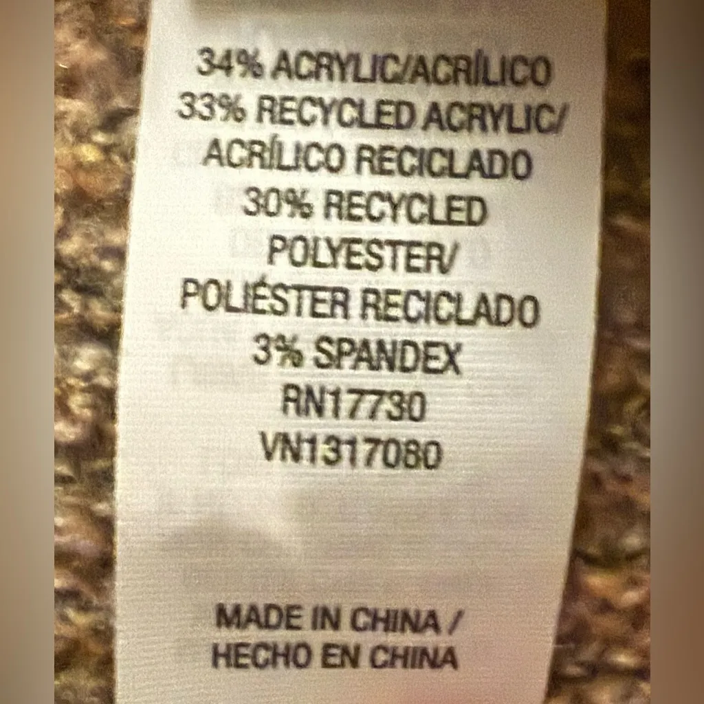 **Universal Thread Soft Greige Crew Neck Sweater – OSFM** - Image 4