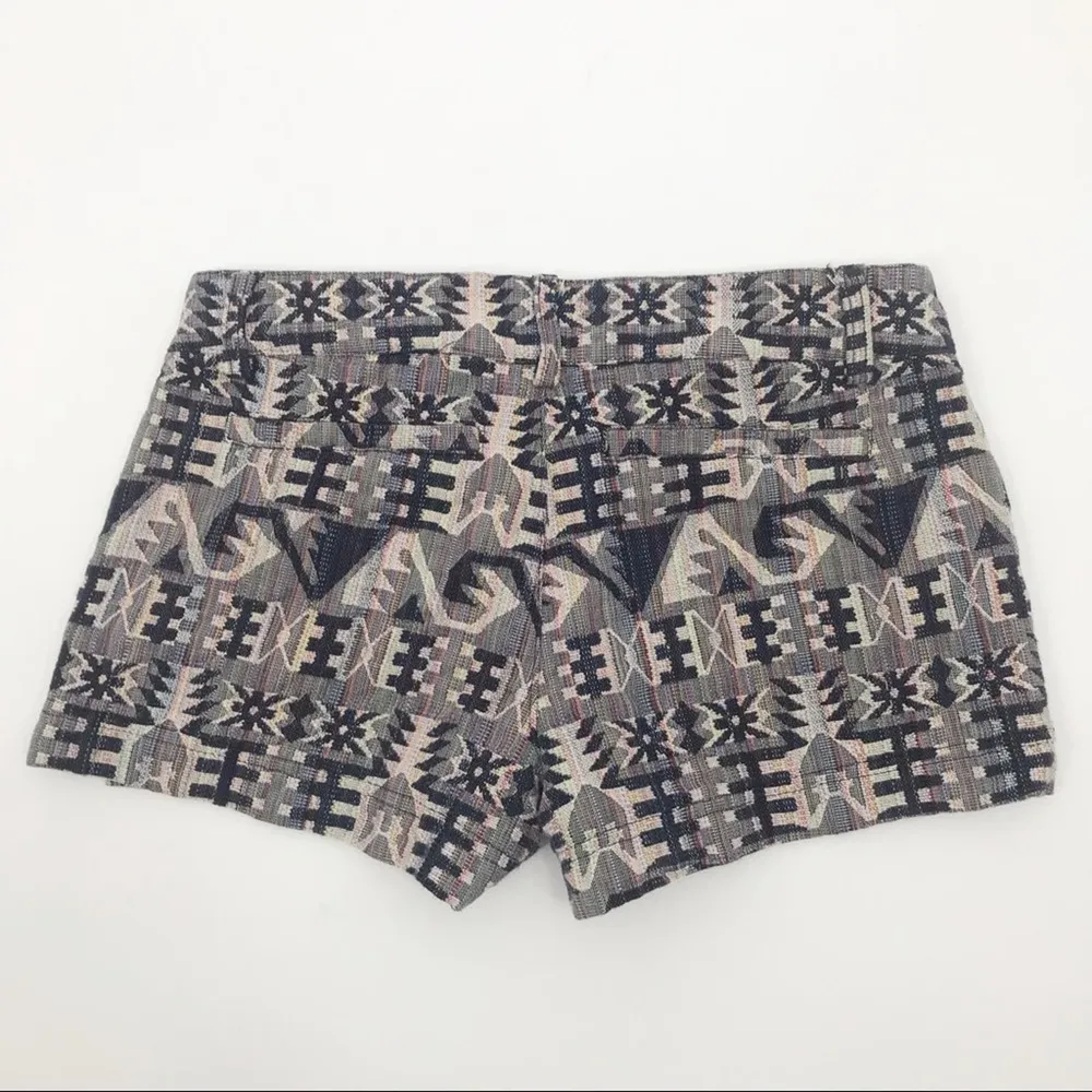 Jack BB Dakota Aztec Tribal Tapestry Boho Festival Navy Cotton Mid Rise Shorts 2 - Image 5