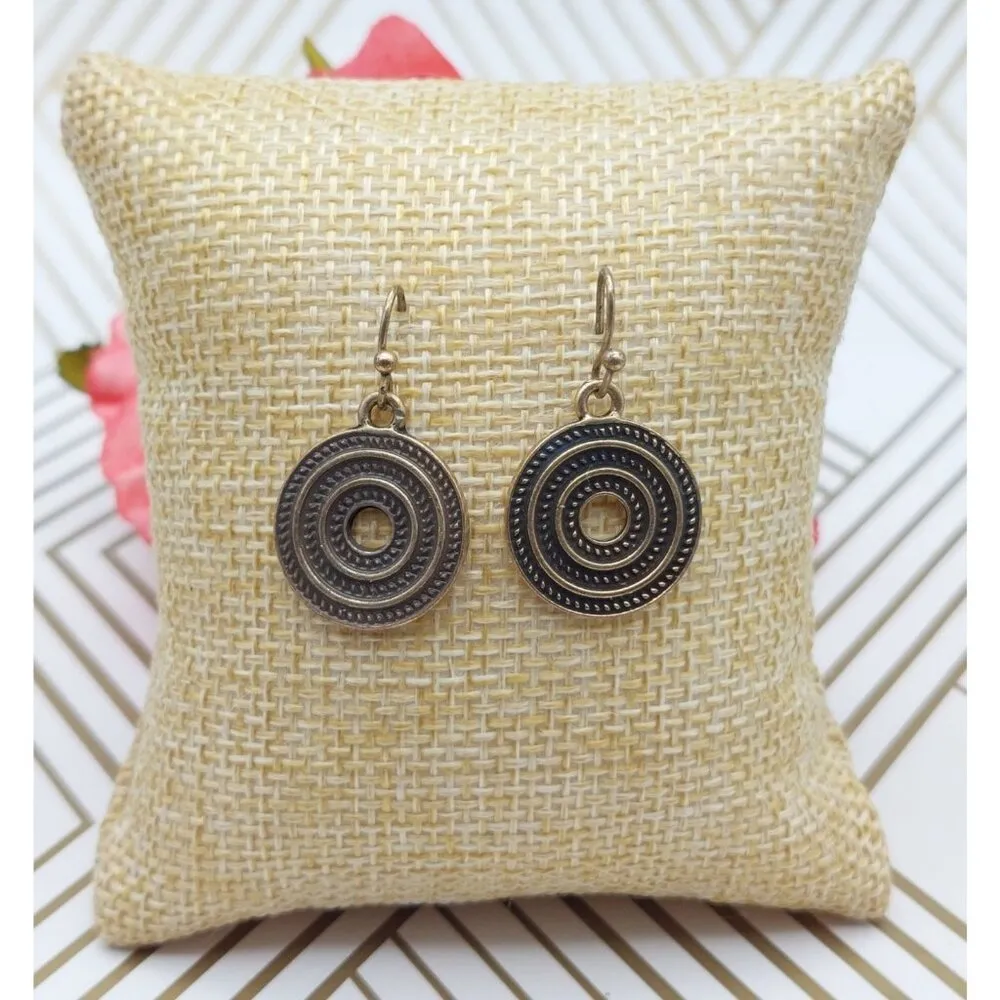 2 Piece Fashion Jewelry Set Dangle Pendant Necklace & Matching Disc Earrings Gold - Image 5