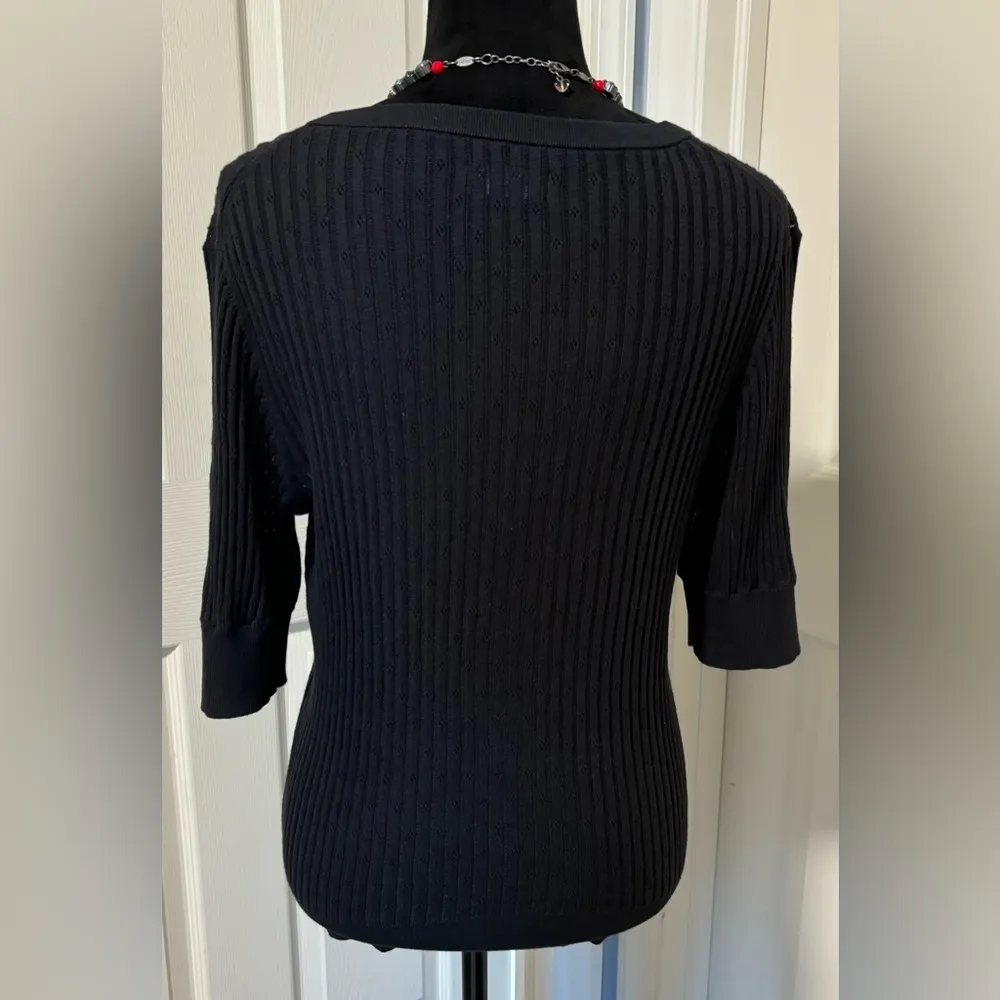 Gap Women’s Black Short Sleeve Sweater - Image 5