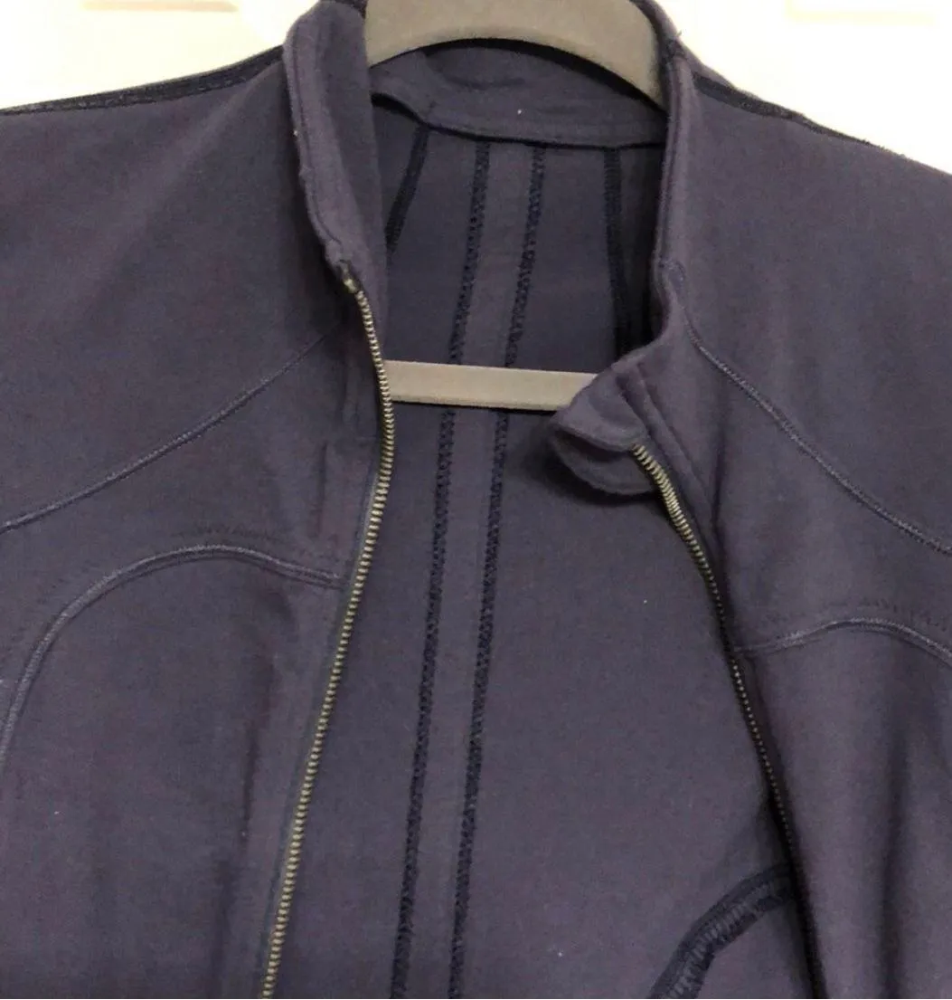 Lululemon Jacket Full Zip - Image 3