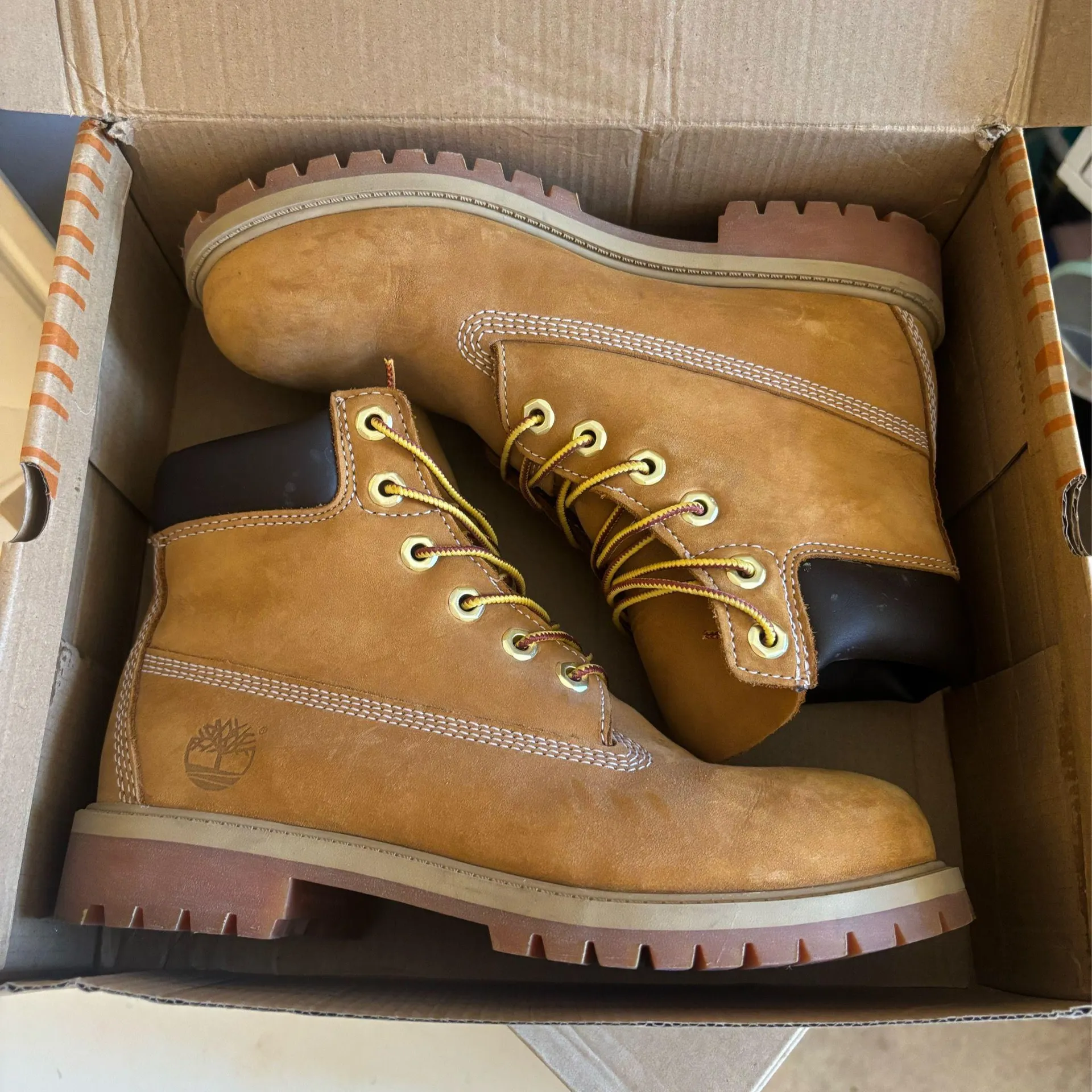 Timberland Boots Brown Women’s 7.5 - Image 7