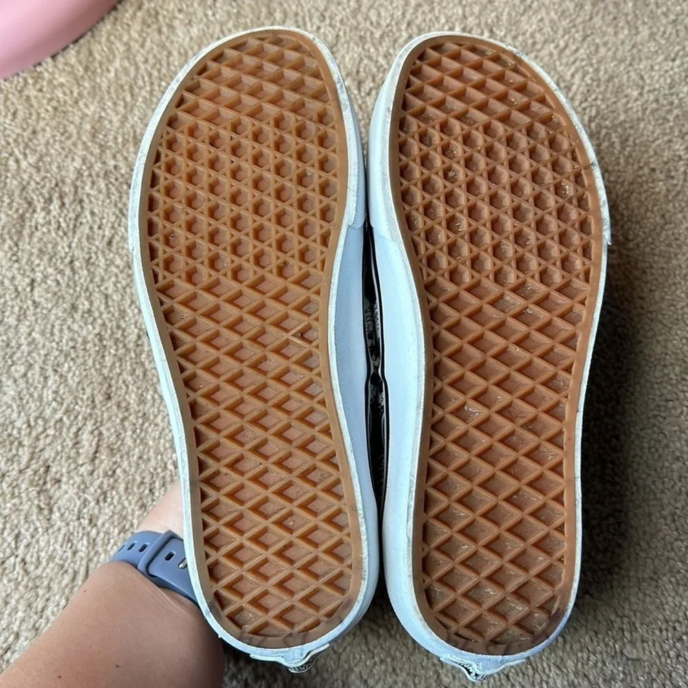 Vans | Vans x Disney Alice in Wonderland Cheshire Cat sneakers - Image 3