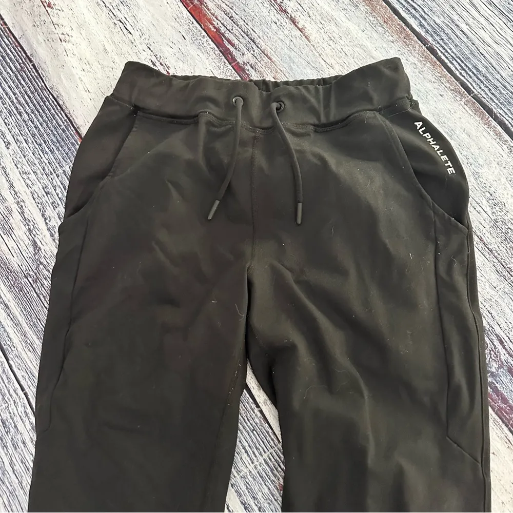 Alphalete Women’s Black Jogger Sweatpants​ - Image 3