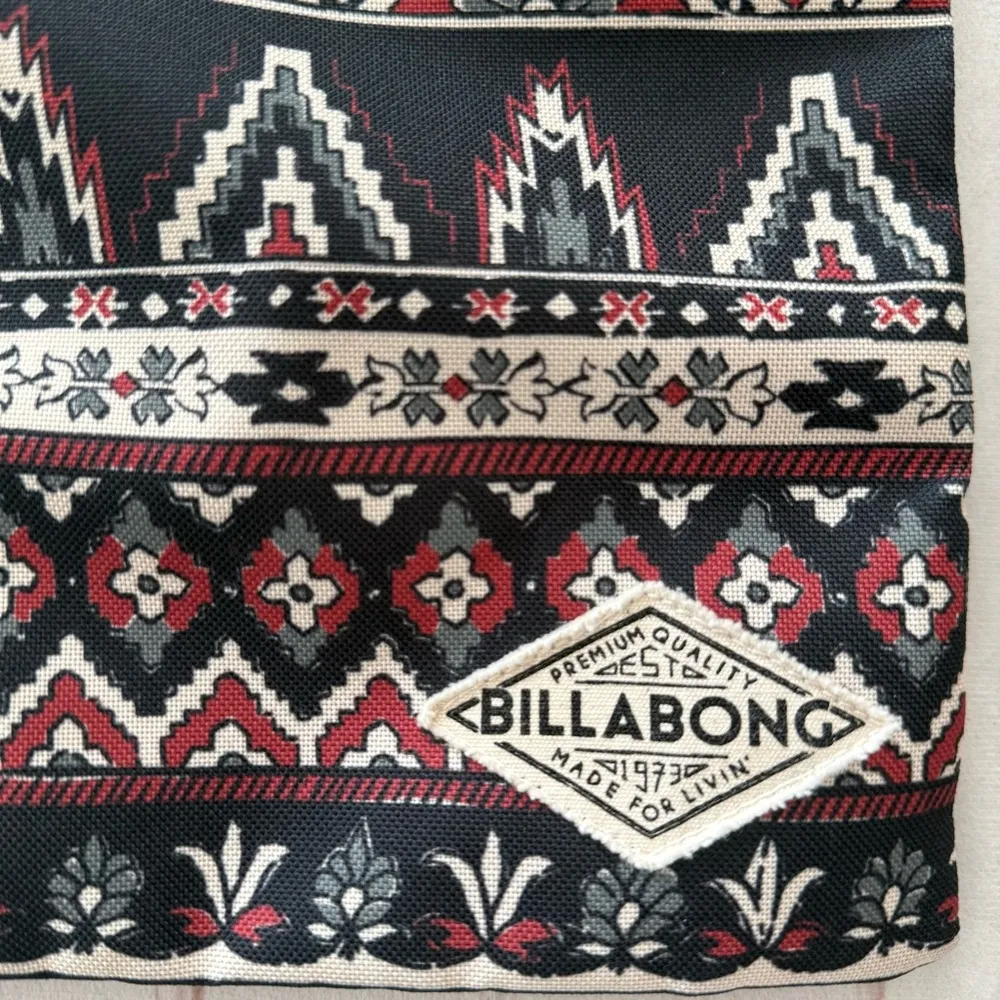 Billabong Aztec Print Multicolor Shoulder Crossbody Bag Purse Boho Casual Travel - Image 7