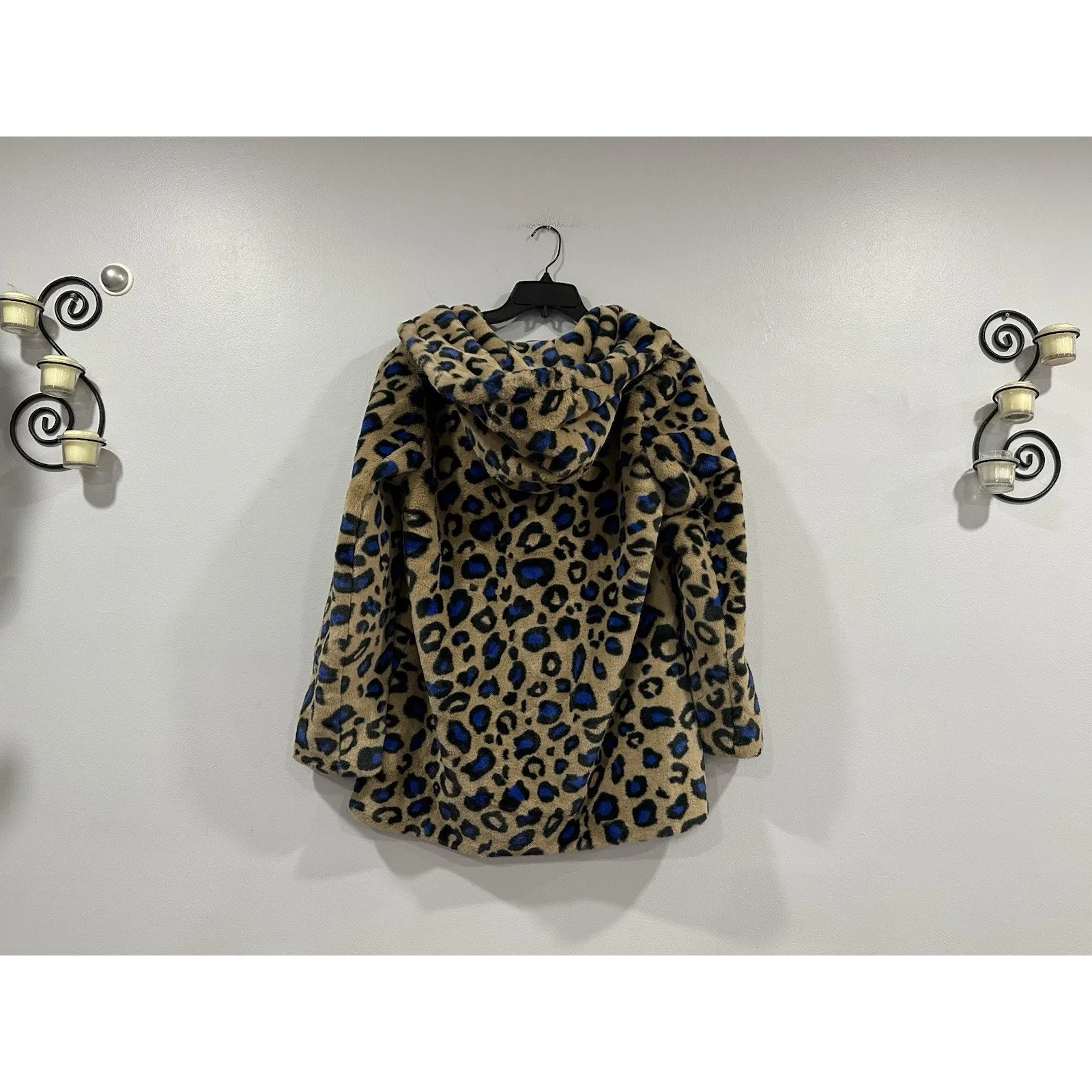 NVLT Faux Fur Leopard Print Coat Blue Large L NEW - Image 4