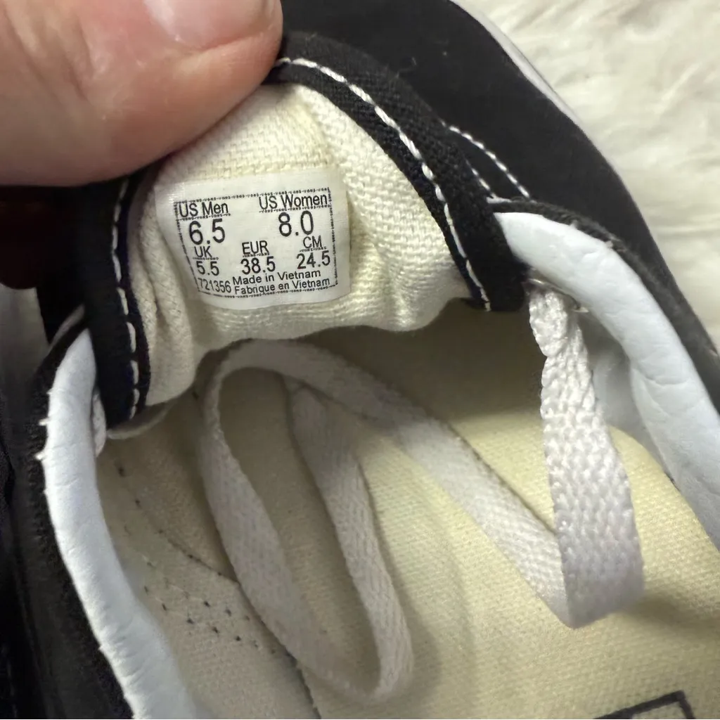 Vans Era Classic Low-Top Canvas Skate Shoes | Black/White | Size 6.5M/8.0W - Image 6