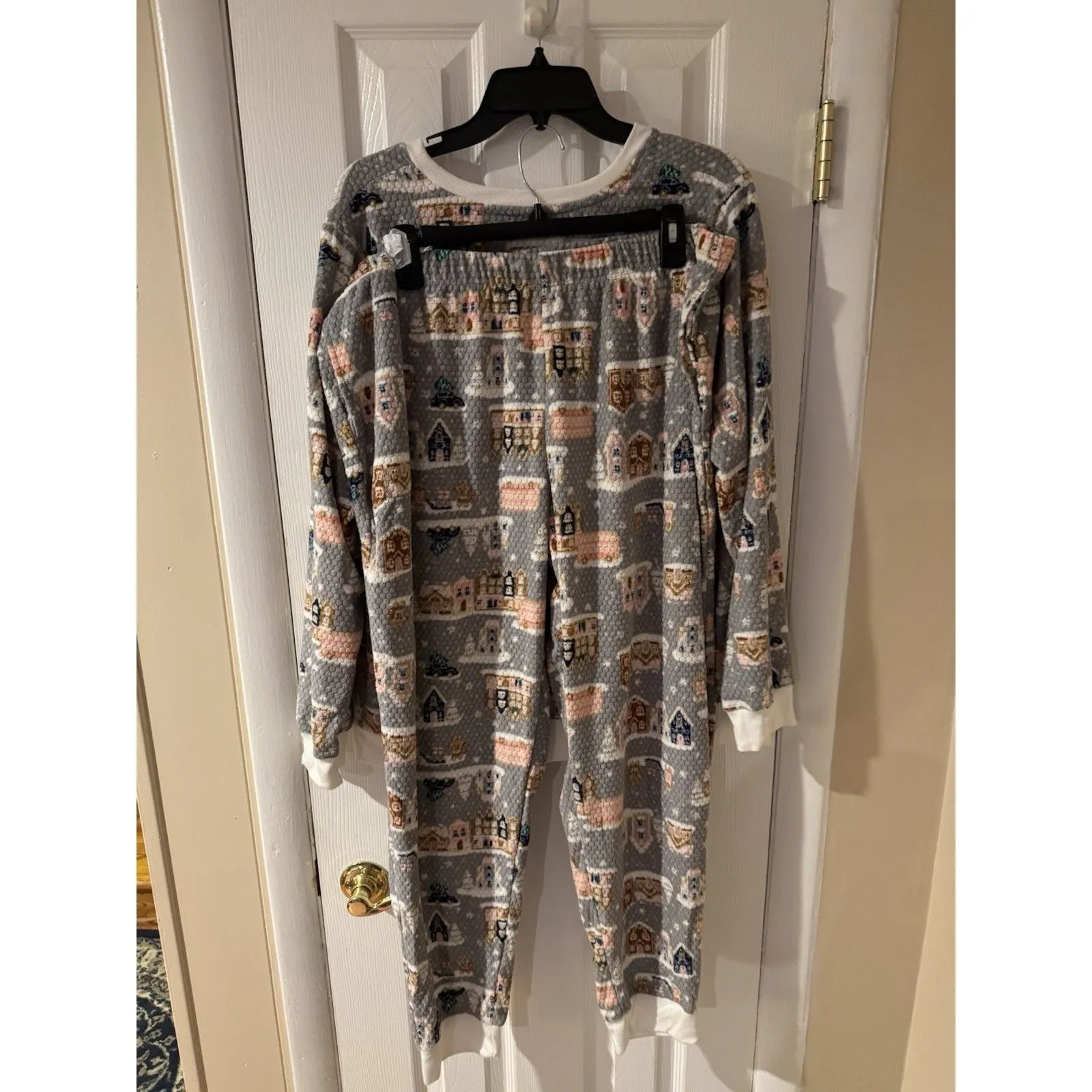 Cuddl Duds Christmas Pajamas set Women's 1X village honeycomb jogger fleece New - Image 3