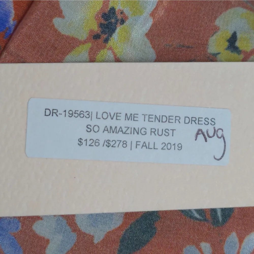 Yumi Kim Love Me Tender Dress in So Amazing Rust Floral Crew Neck Midi S New - Image 13