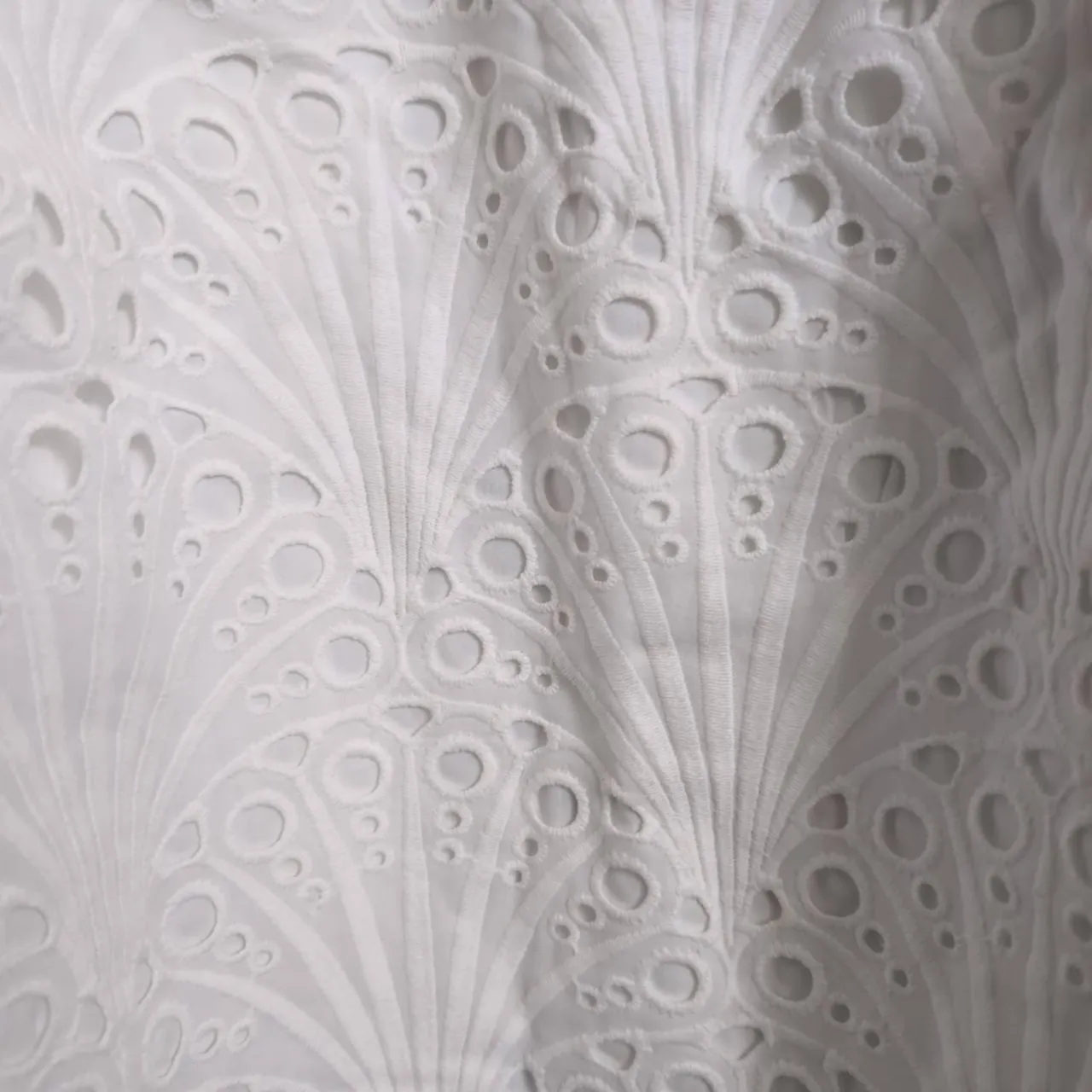 NWT Andie The Mona Skirt White Eyelet Scalloped Elastic Waist Cotton Midi M - Image 2