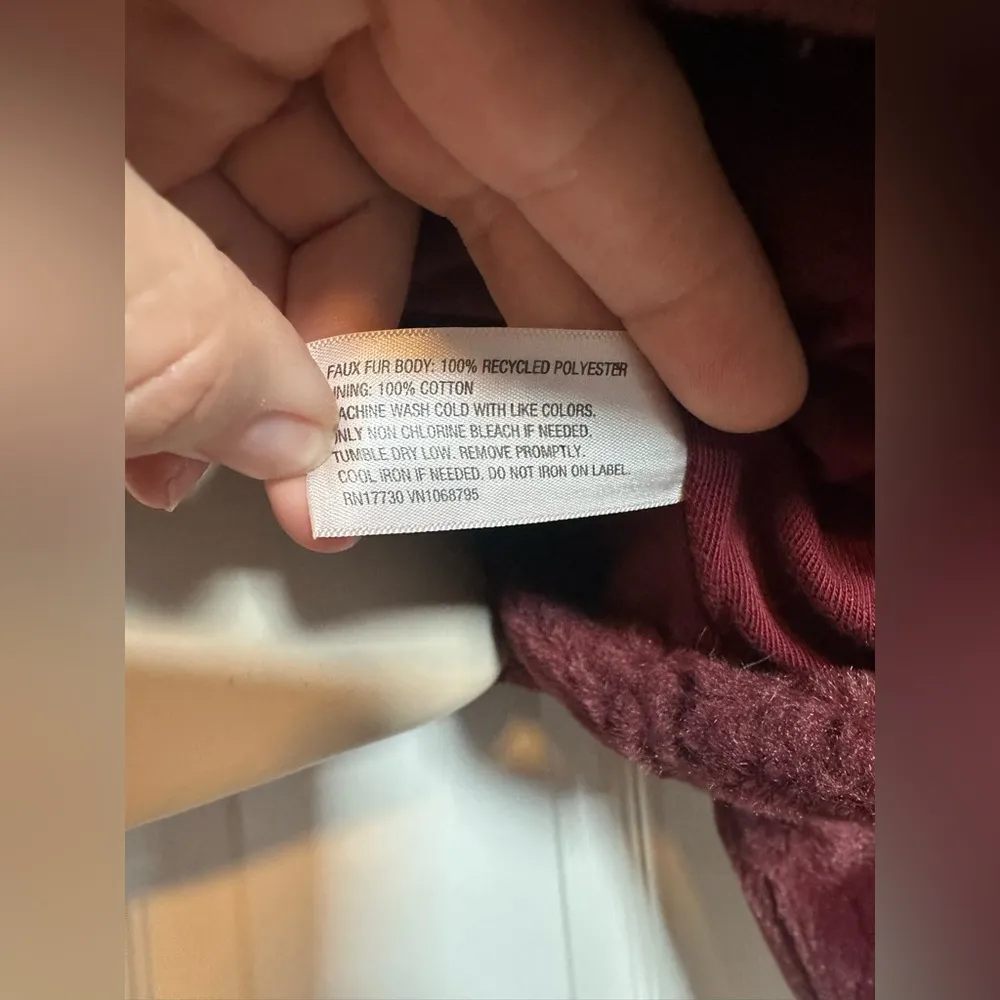 A New Day Burgundy Faux Fur Maroon SOFT Faux Fur Collared Pullover Sweater - Image 6