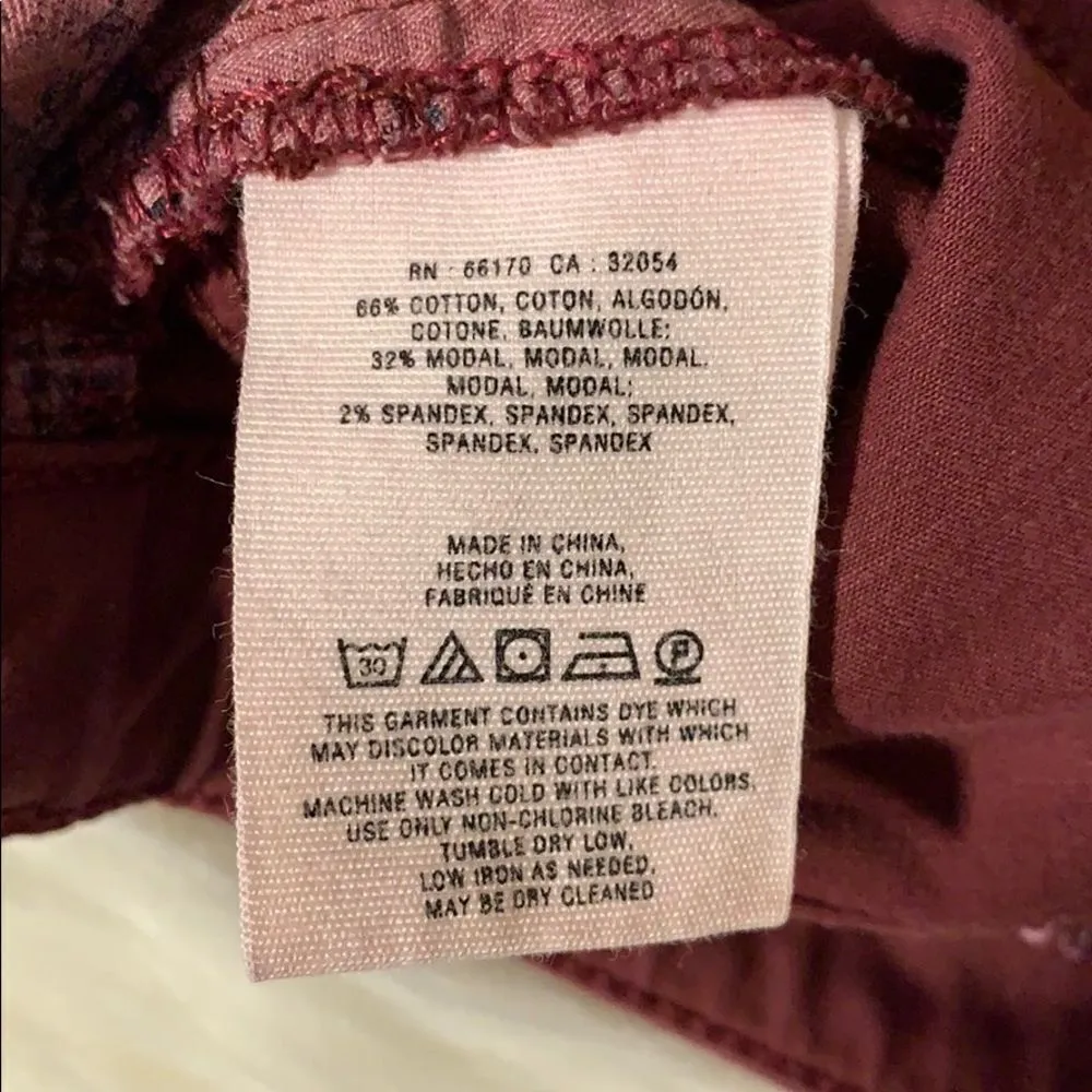 Pilcro and the Letterpress Superscript Skinny 26P - Image 5