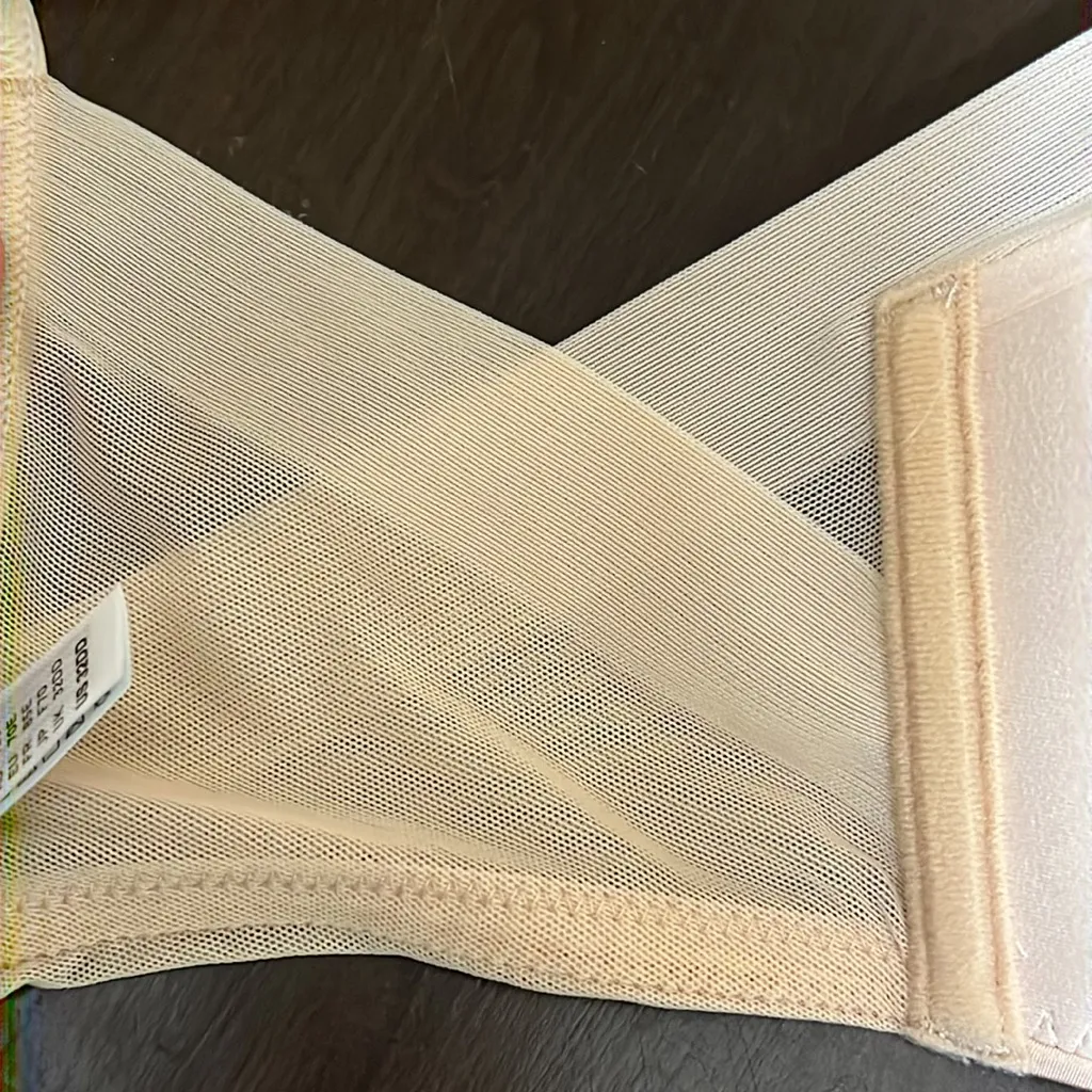 Wacoal  Ultimate Wire Free Side Smoothing Bra- NWOT - Image 4