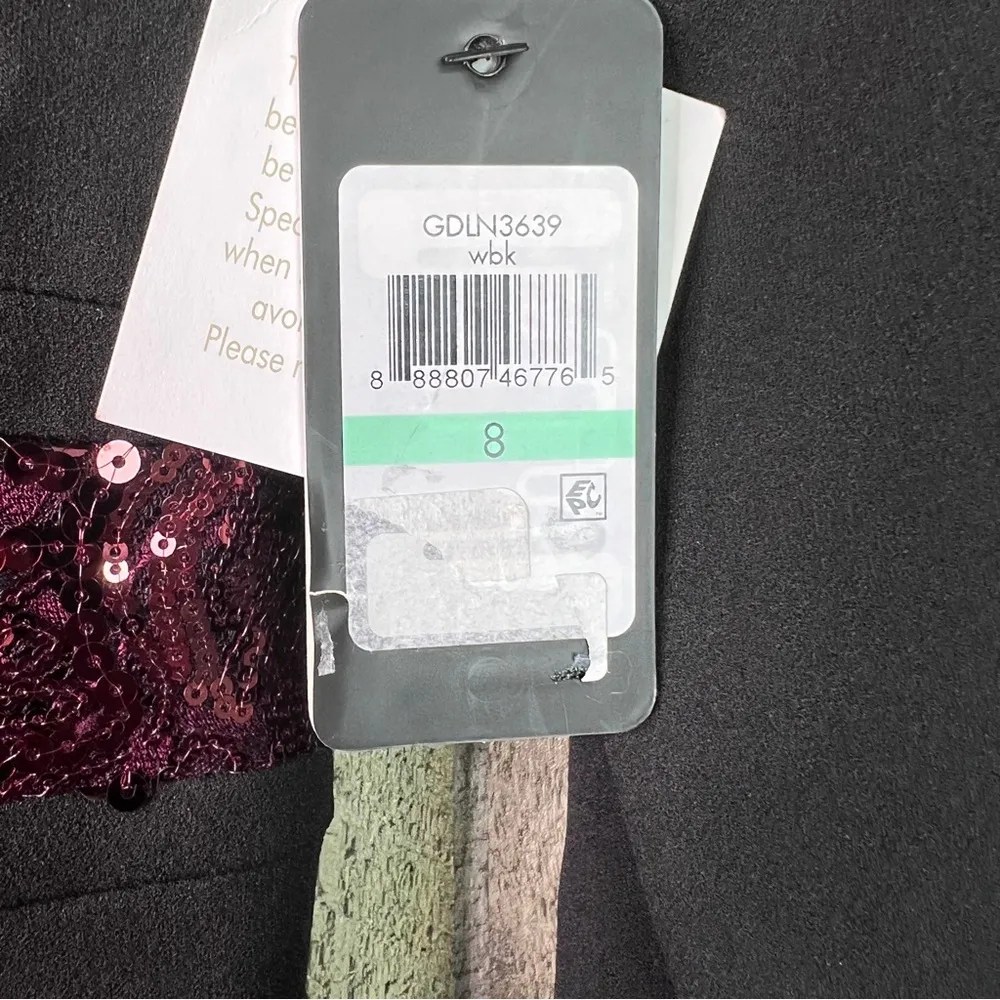 Guess Size 8 Black Mini Burgundy Body Con Sequin Cocktaill Dress Deep V-… - Image 10