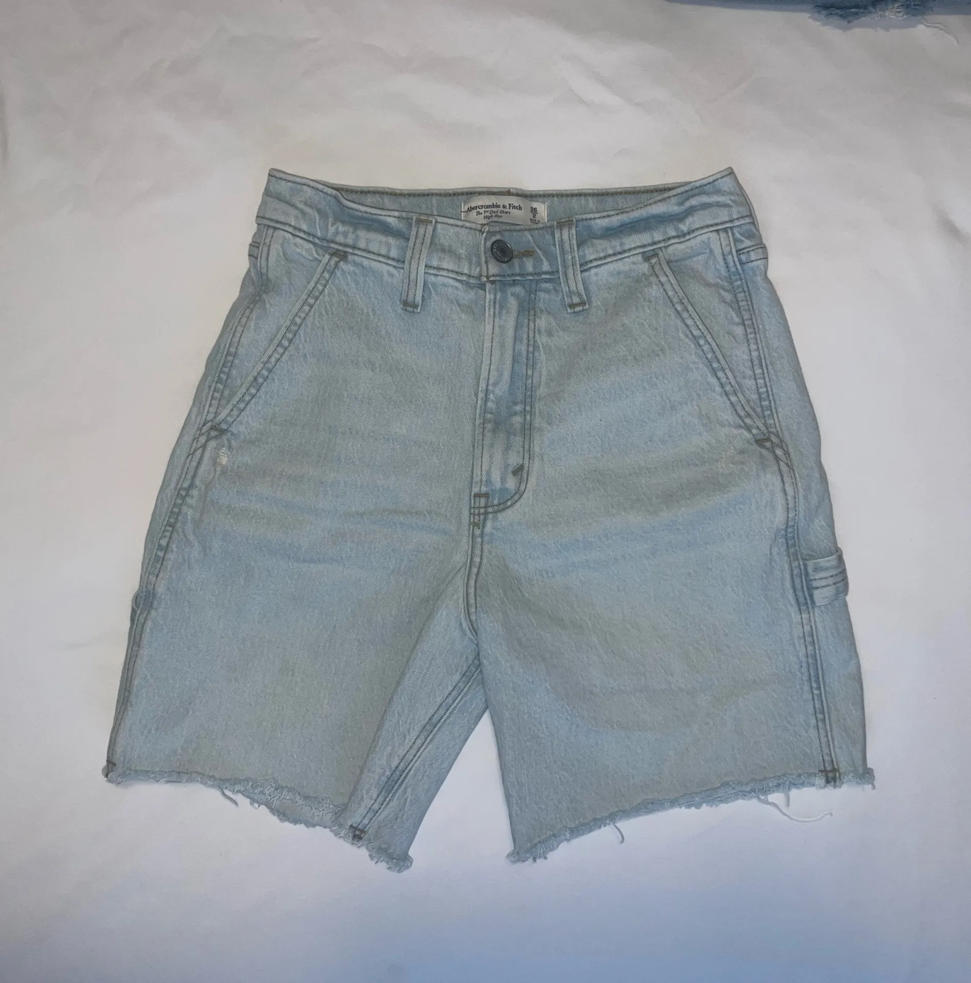 Abercrombie & Fitch High Rise 7 Inch Dad Shorts - Image 2