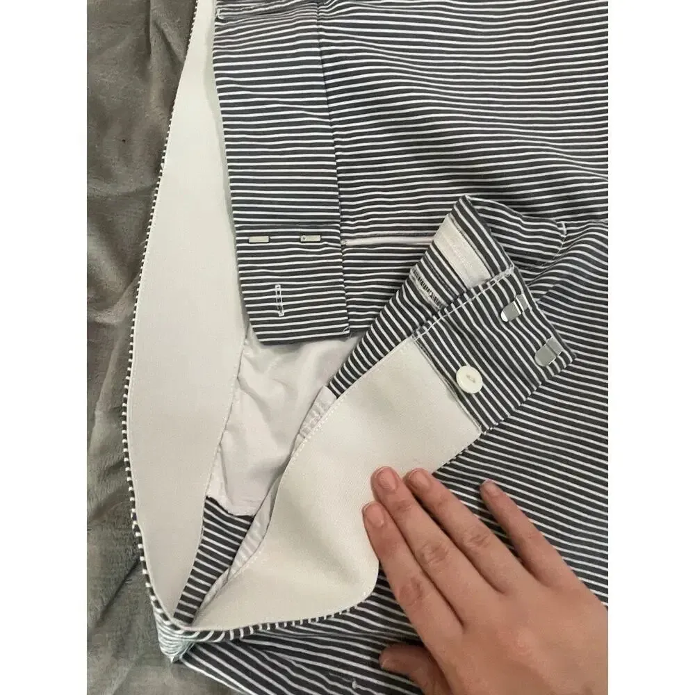 Lane Bryant The Allie SZ 18 Pants Pinstripe Capris Crop Ankle Blue/Gray‎ & White - Image 3