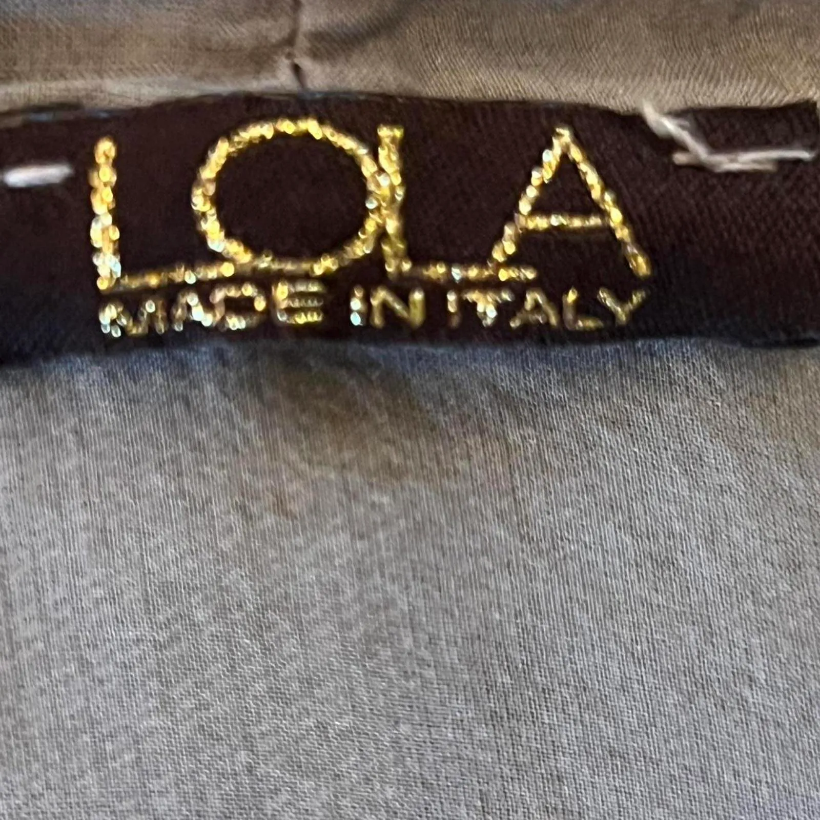 Vintage Y2K Lola made in Italy Lightweight, butterfly print top Size Medium Gray - Image 8