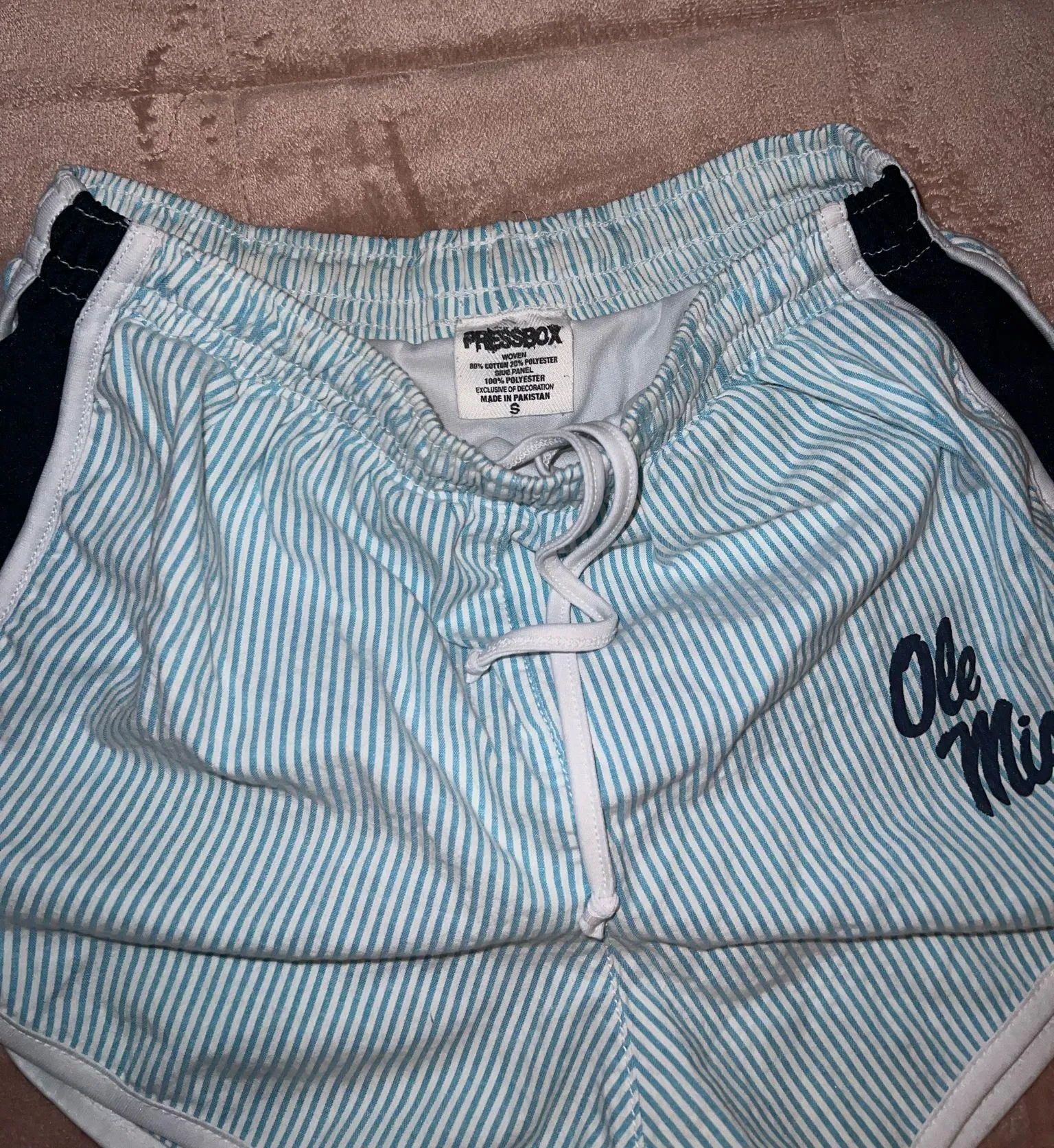 Ole Miss shorts  - Image 2