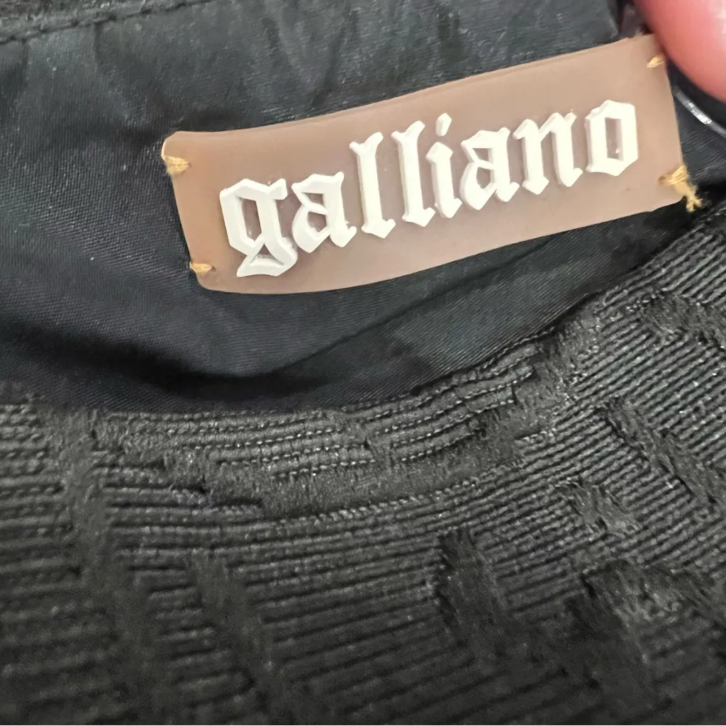 Galliano Rose Petal Embossed Flare Mini Skirt Black Size 2 - Image 9