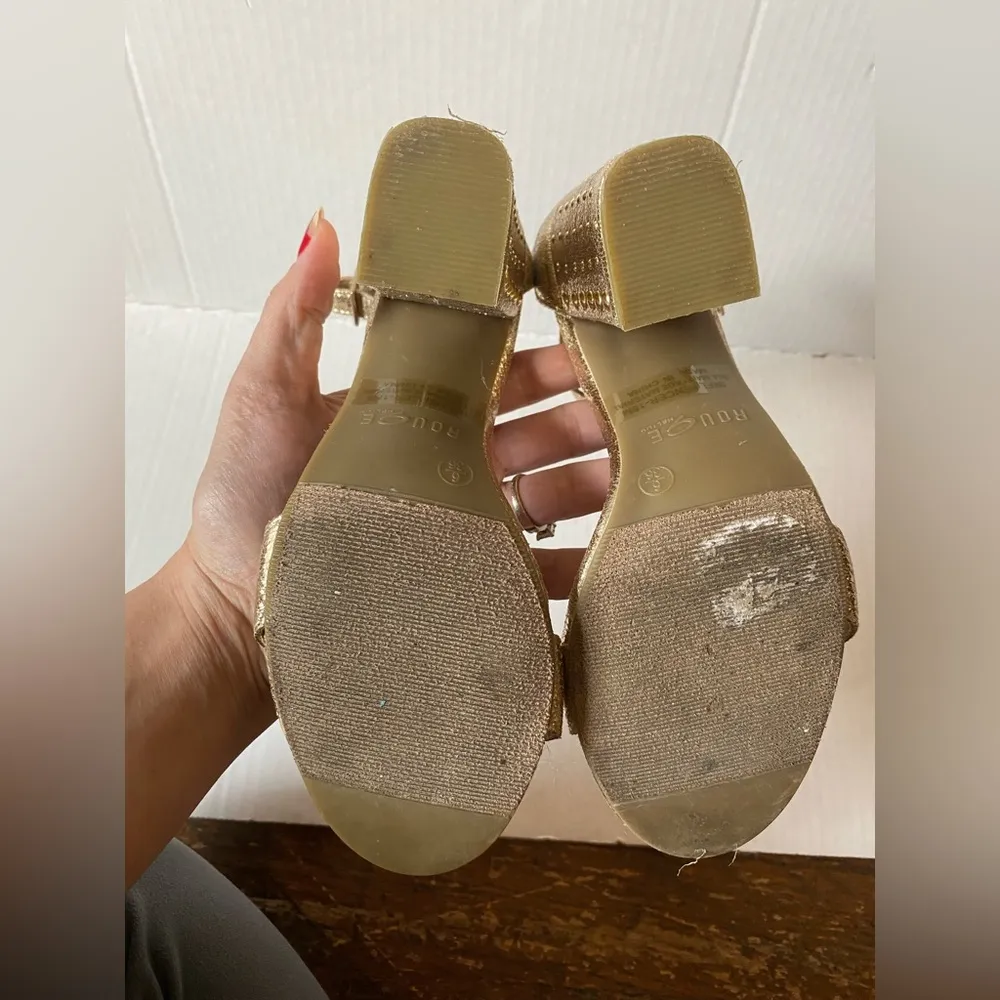 Rouge Helium Gold Heels Women’s size 6 - Image 4