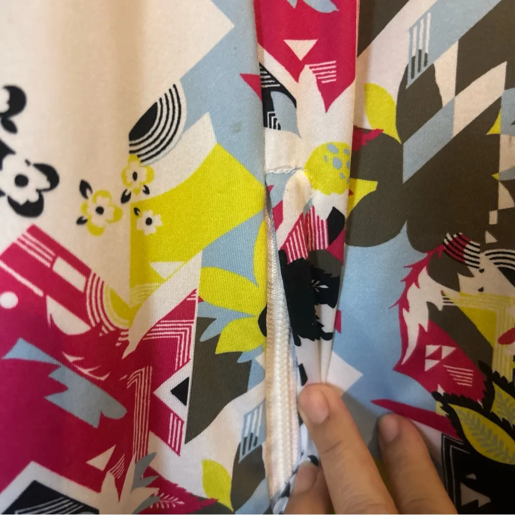 GGBlue Luxe Sport Women’s Multi Print Golf Athletic Dress 1/4 Zip Sz Large Yellow - Image 3