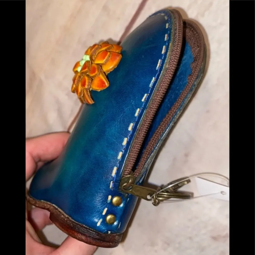 BOHO Leather Boot Key Chain NWT - Image 3