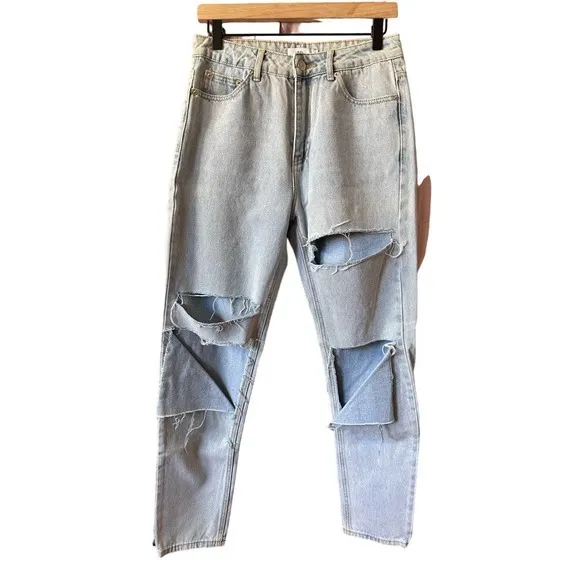 Adika Davis Straight Leg Distressed Jeans Size Medium Light Wash‎ - Image 3