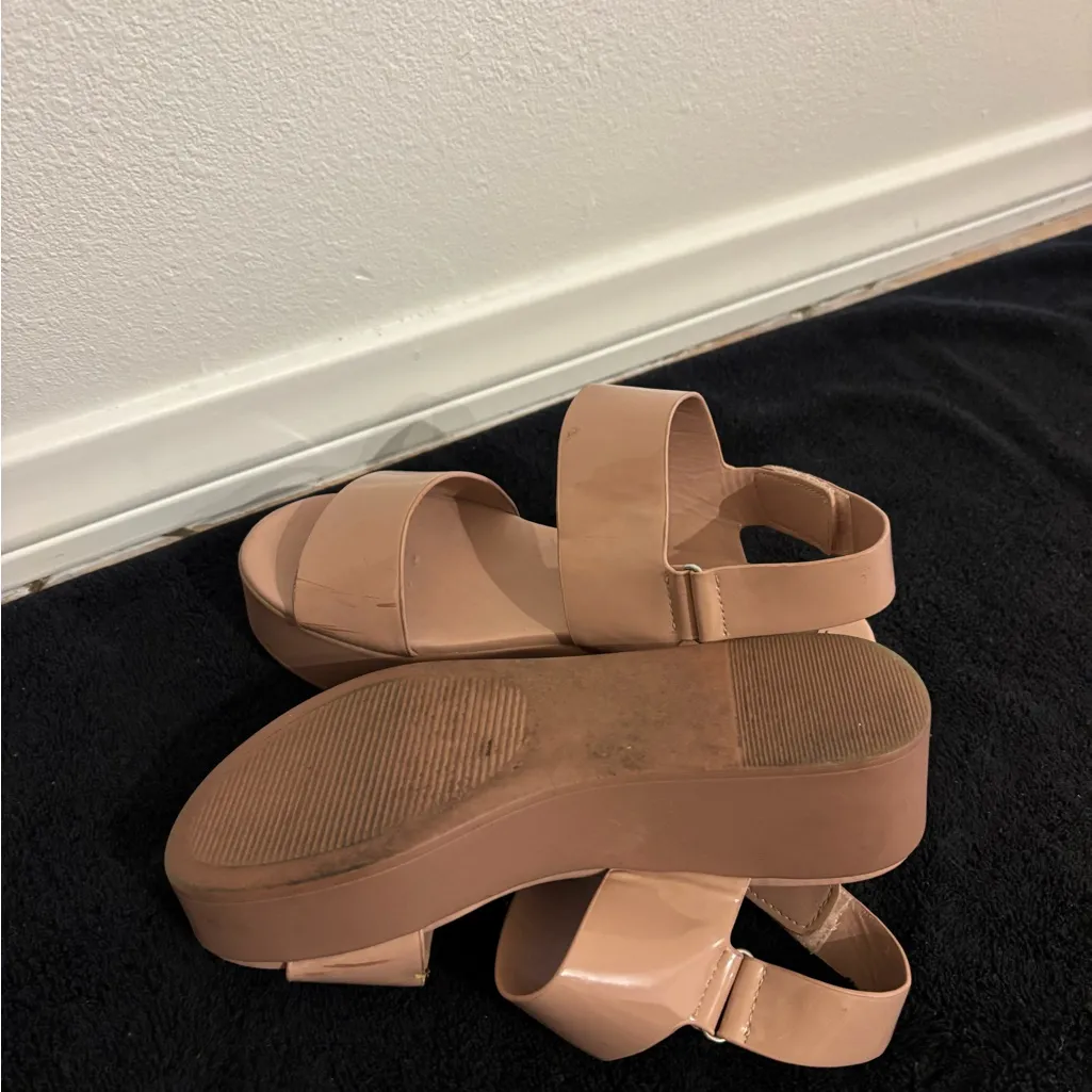 Steve Madden Women's Pinkish Tan Platform Sandals - Image 4
