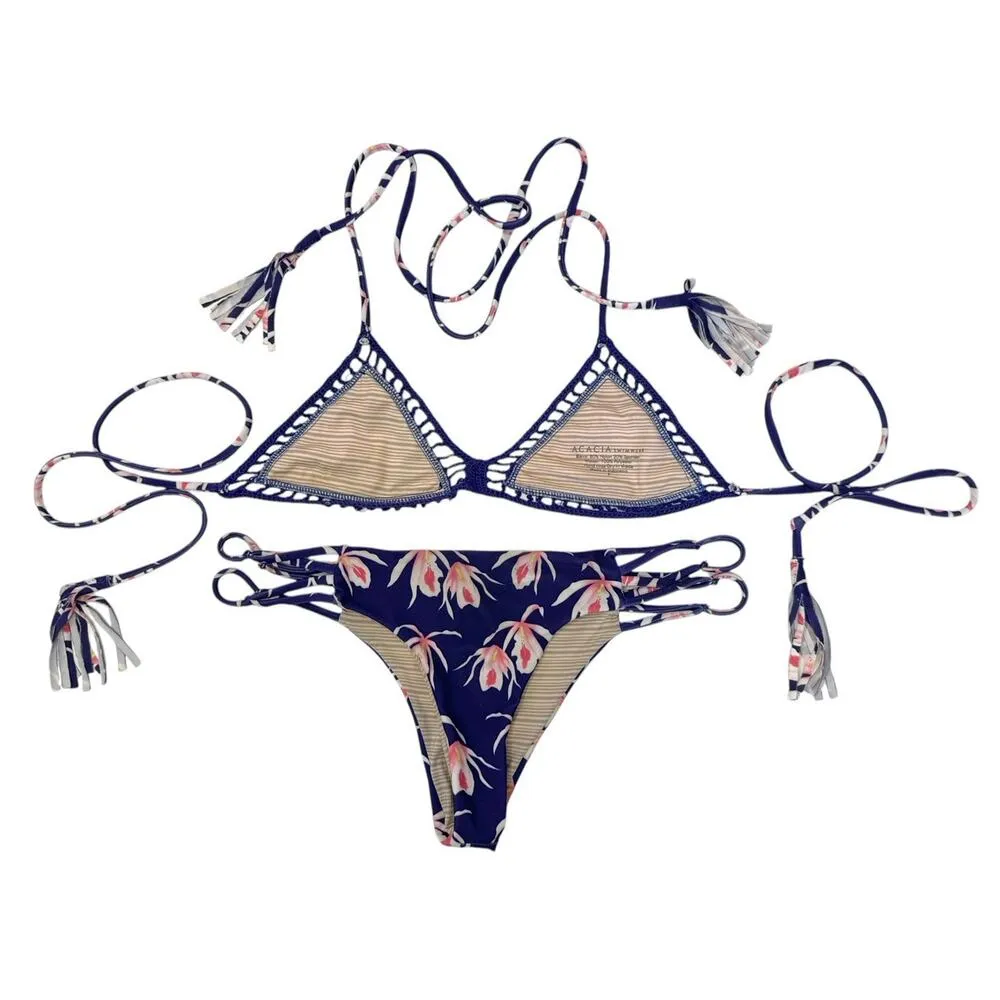 ACACIA Swimwear Blue Island Orchid Santorini Maui Floral Crochet Bikini Size L/P - Image 4