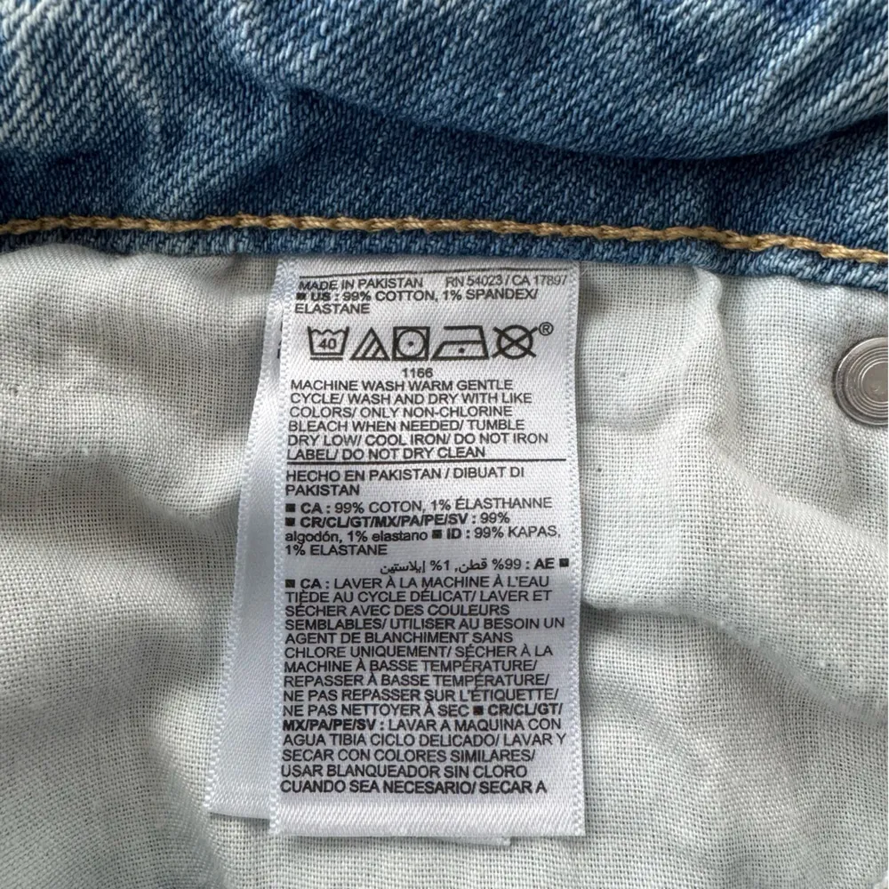 Old Navy Medium Blue Denim High Rise O.G. Straight Rolled Hem Jean Shorts Sz 6 - Image 7