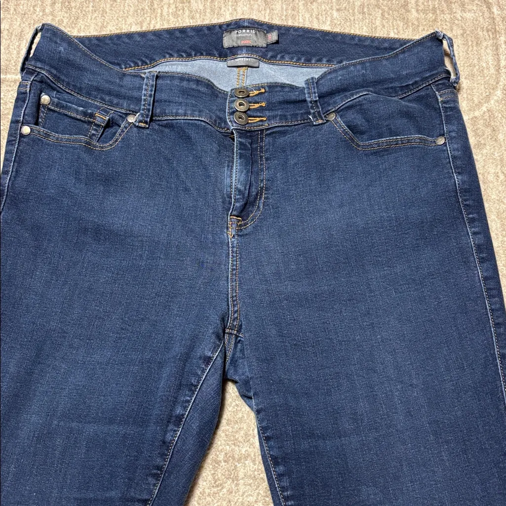 18 S Torrid Jeggings Dark Blue Skinny Jeans super soft super stretch - Image 2