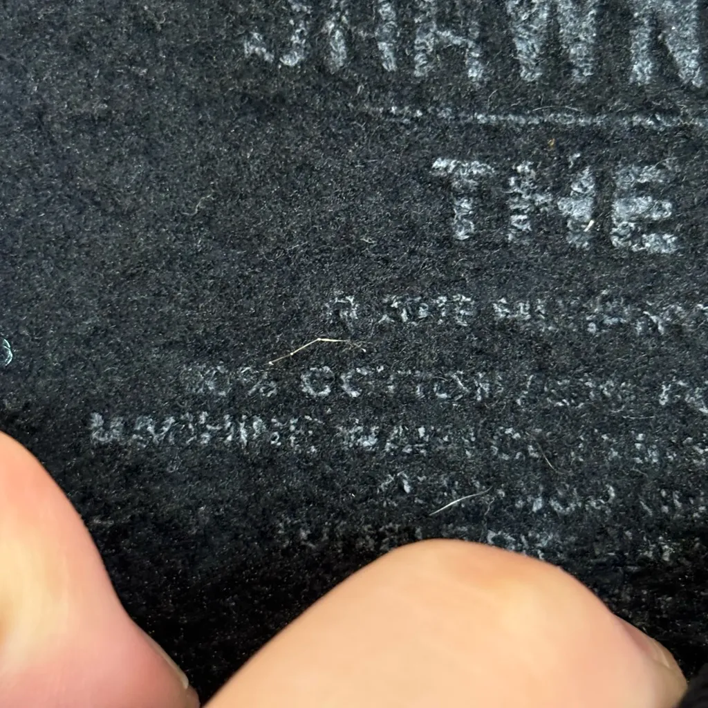 Shawn Mendes The Tour Merchandise Unisex Black and Pink Hoodie Size Medium - Image 4