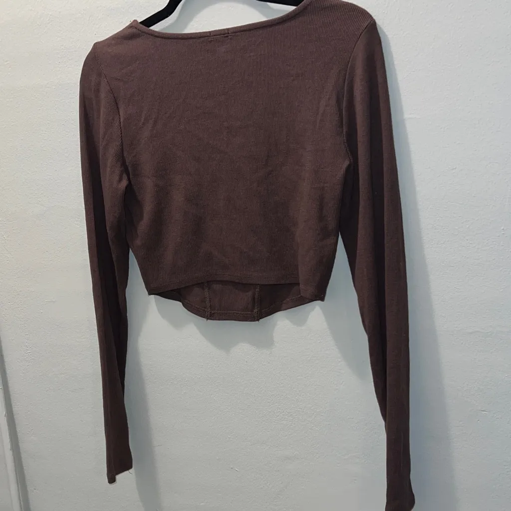 Garage Brown Long Sleeve Crop Top - Image 4