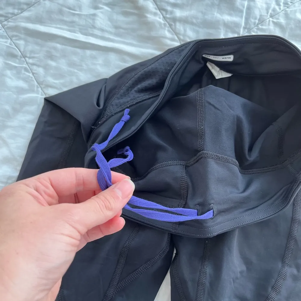 Lululemon Black  athletic spandex - Image 6