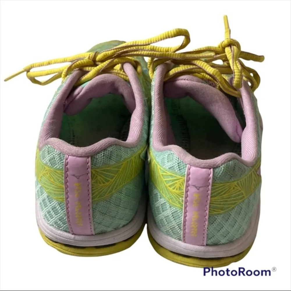 Mizuno Wave Sayonara Women's Size‎ 7 Running Shoes J1GD133068 Green Yellow Pink - Image 4